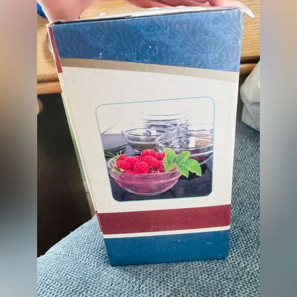 American Dream Glass Storage Bowl Set NIB - Picture 5 of 5